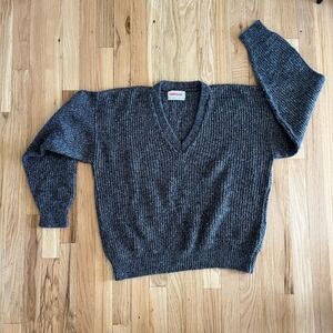 Vintage 80s Made in USA‎ Gray Rib Knit Sweater Minimalist Oversized Pullover